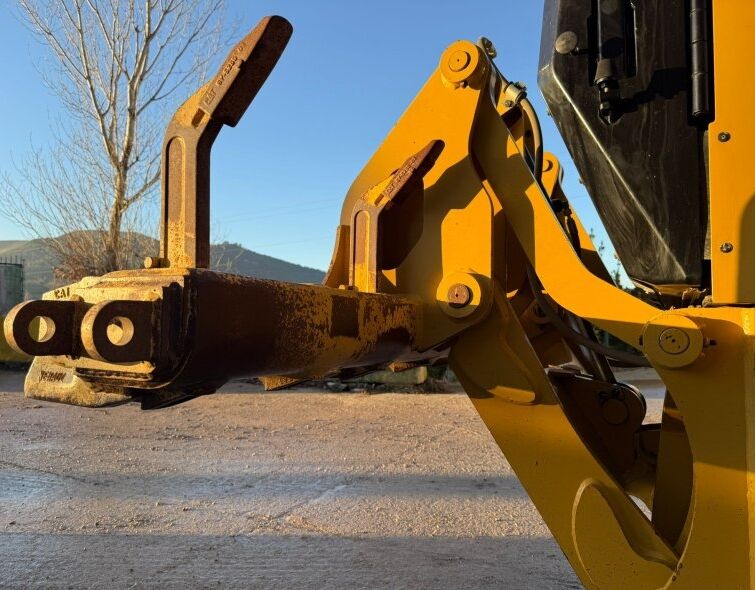 CATERPILLAR 12M3 AWD***IMMACULATE/REGISTERED***